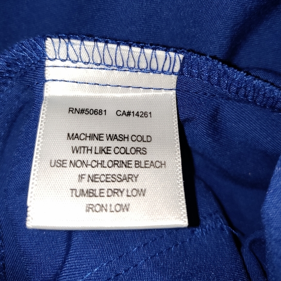 🆕Grey's Anatomy | Blue V- Neck Scrub Top Womens Size XL - Picture 9 of 12